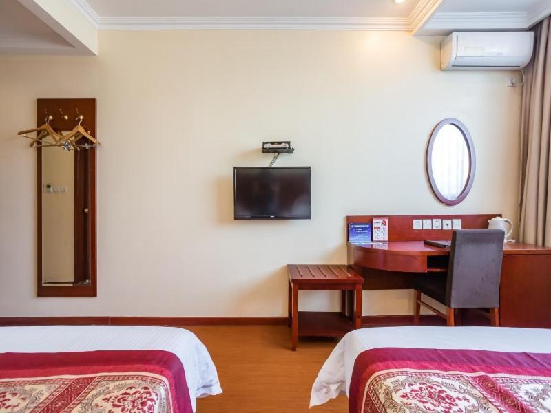 Greentree Inn Beijing Changping District Beiqijia Future Science & Technology City Business Hotel מראה חיצוני תמונה
