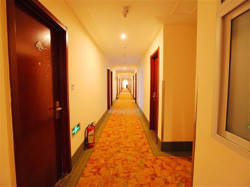 Greentree Inn Beijing Changping District Beiqijia Future Science & Technology City Business Hotel מראה חיצוני תמונה